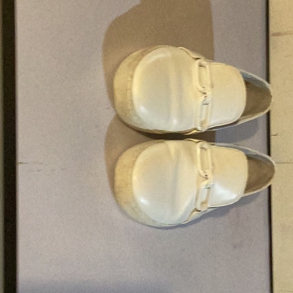 Very nice soft leather lightly worn Michael Kors white leather shoes with chain. - Picture 9 of 10